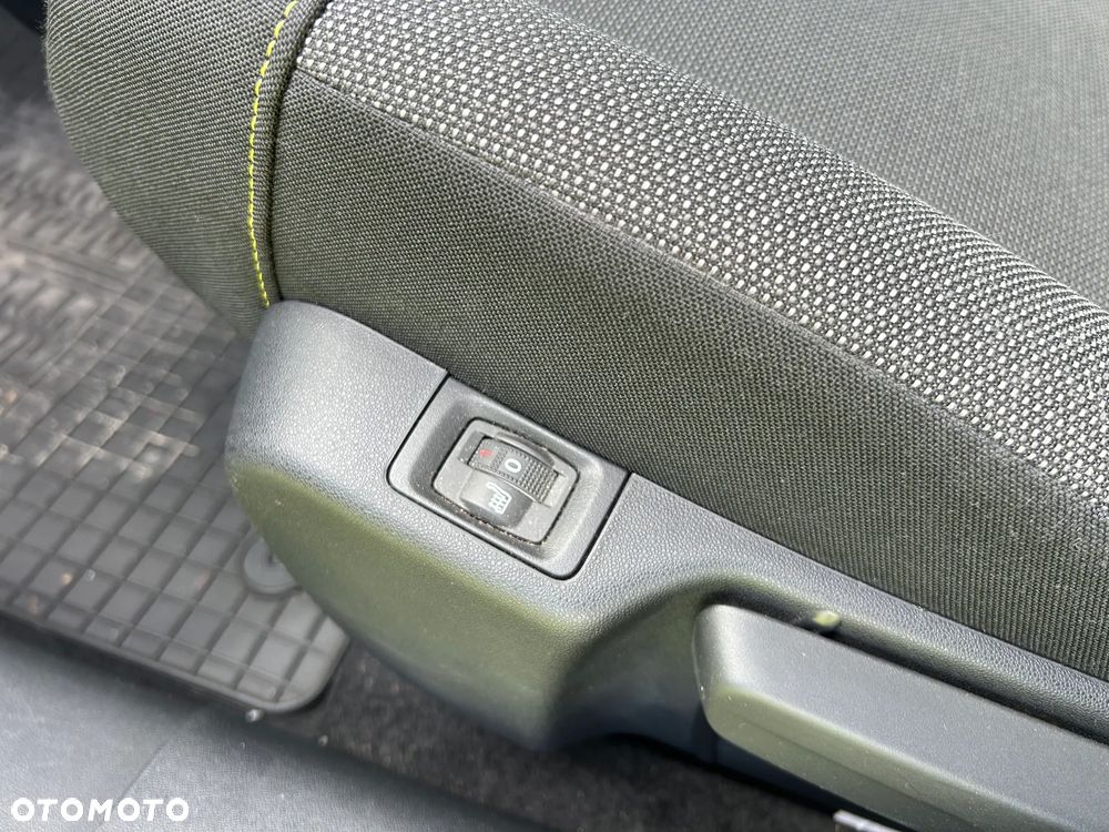 Citroën C3 1.2 PureTech Feel S&S - 11