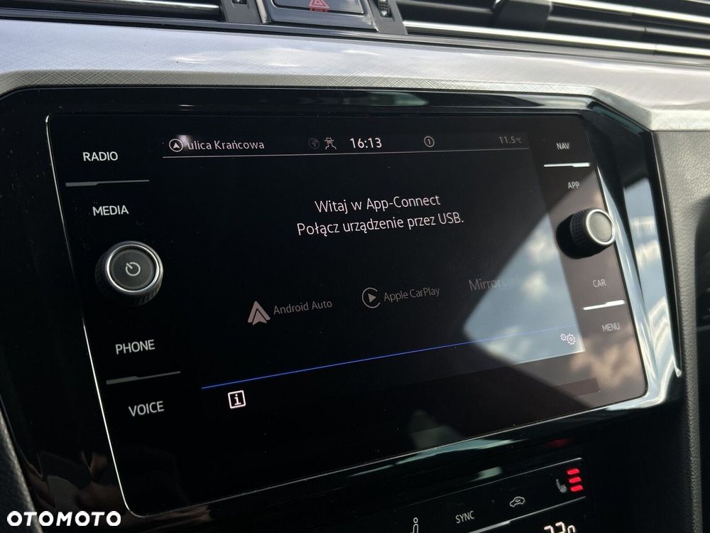 Volkswagen Passat Variant 2.0 TDI EVO Business - 28