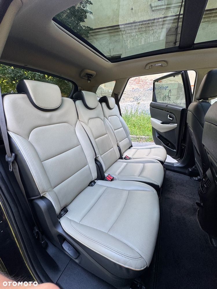 Kia Carens 1.7 CRDi L 7os - 18