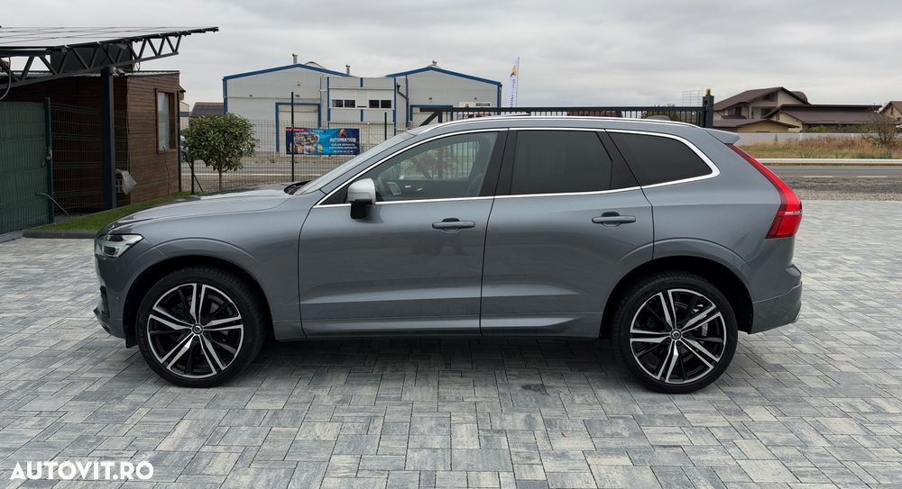 Volvo XC 60 D5 AWD Geartronic RDesign - 10