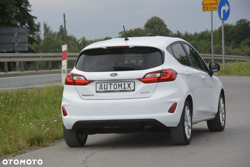Ford Fiesta - 8
