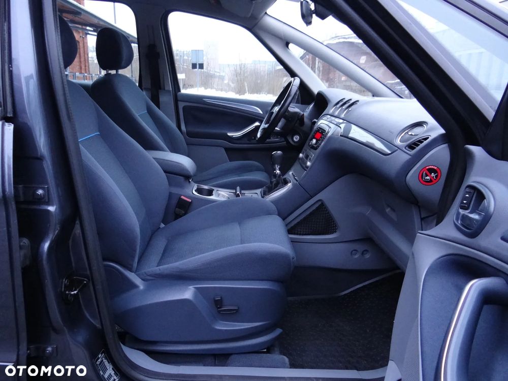 Ford S-Max 2.0 TDCi Titanium - 19