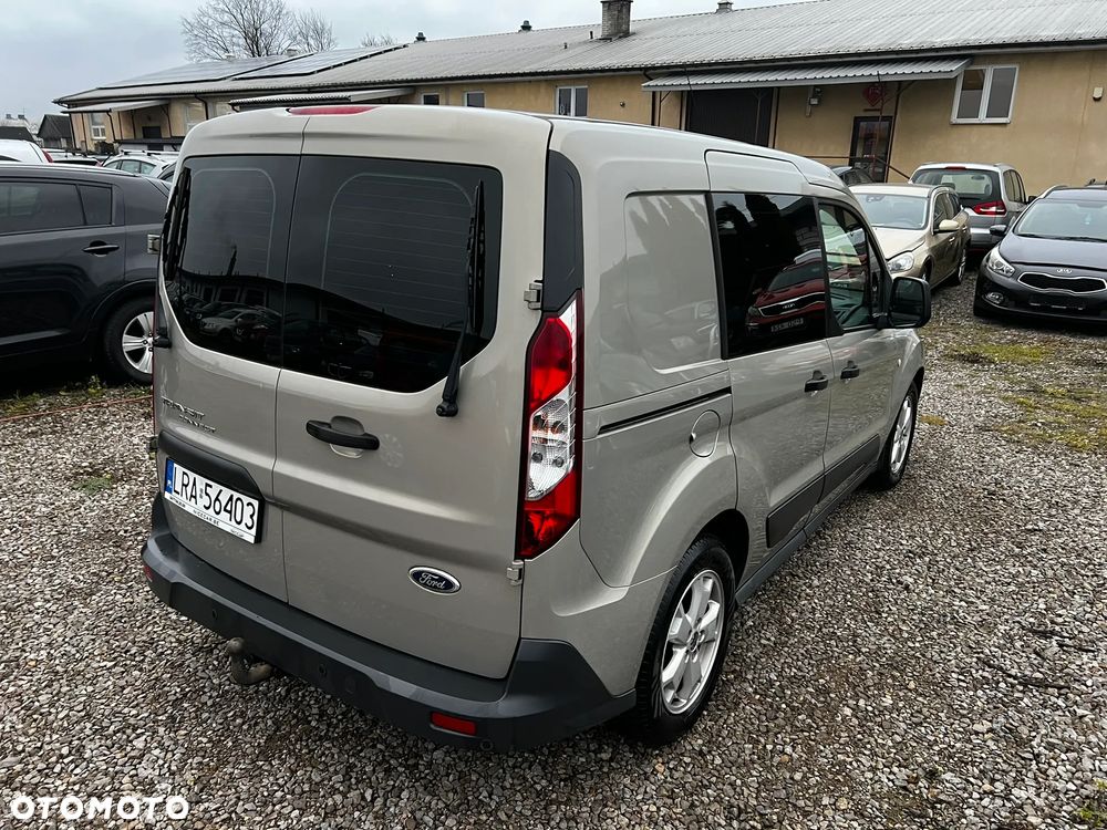Ford Transit Connect - 4