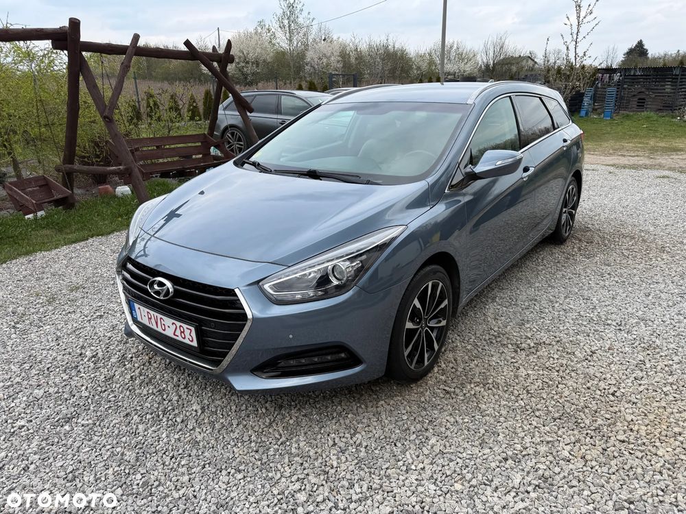 Hyundai i40 Kombi 1.7 CRDi Premium - 8