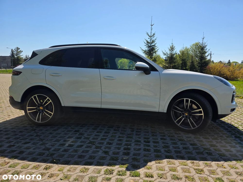 Porsche Cayenne S - 3