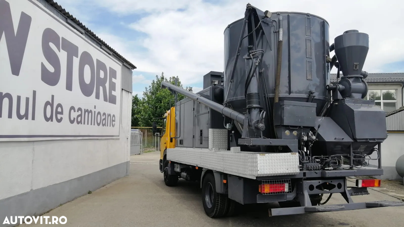 Mercedes-Benz Atego & Gmelin FNC Mobil / Animal Feed Mill and Mixer/Tierfutter Mahl und Mischanlage - 12