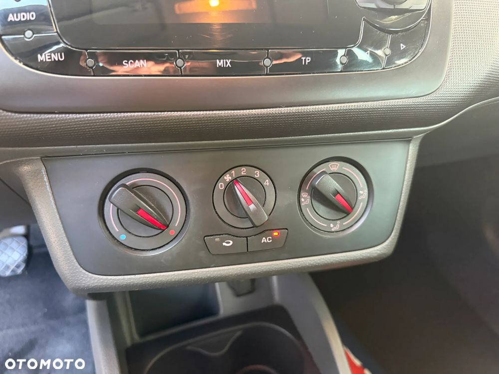 Seat Ibiza ST 1.4 16V Style - 20