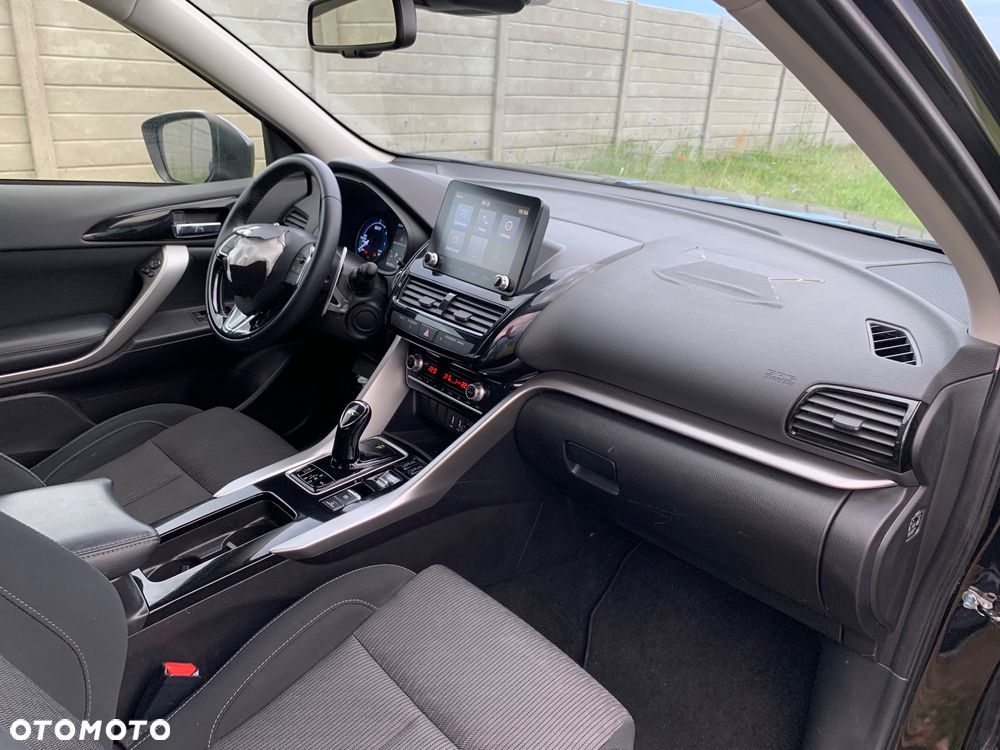 Mitsubishi Eclipse Cross - 19