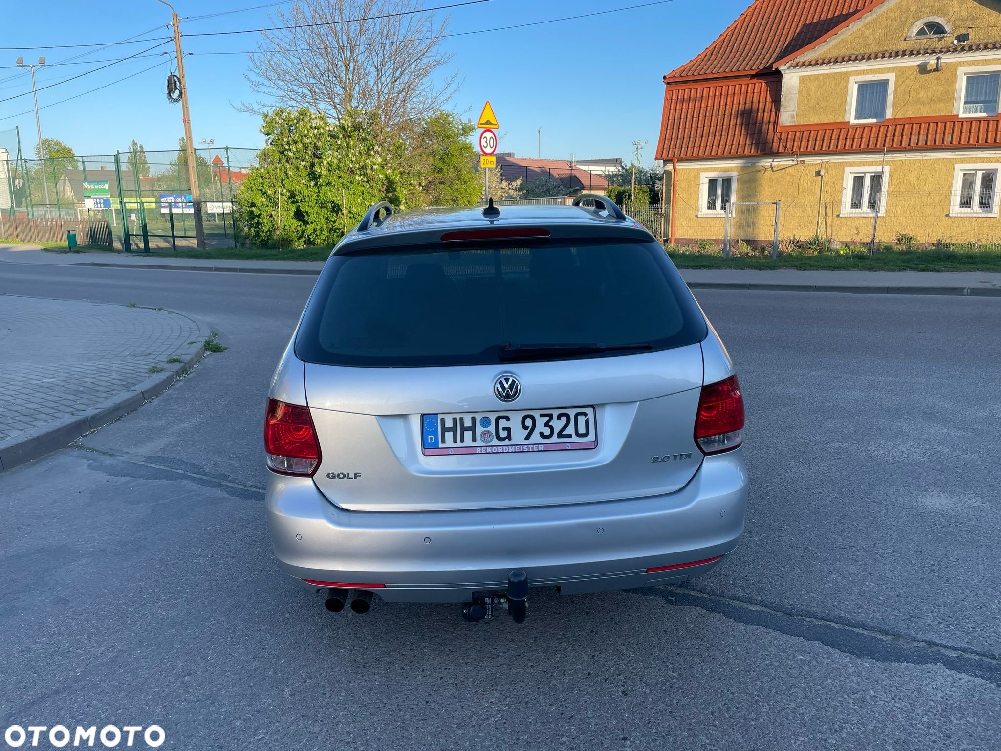 Volkswagen Golf 2.0 TDI DPF Highline - 7
