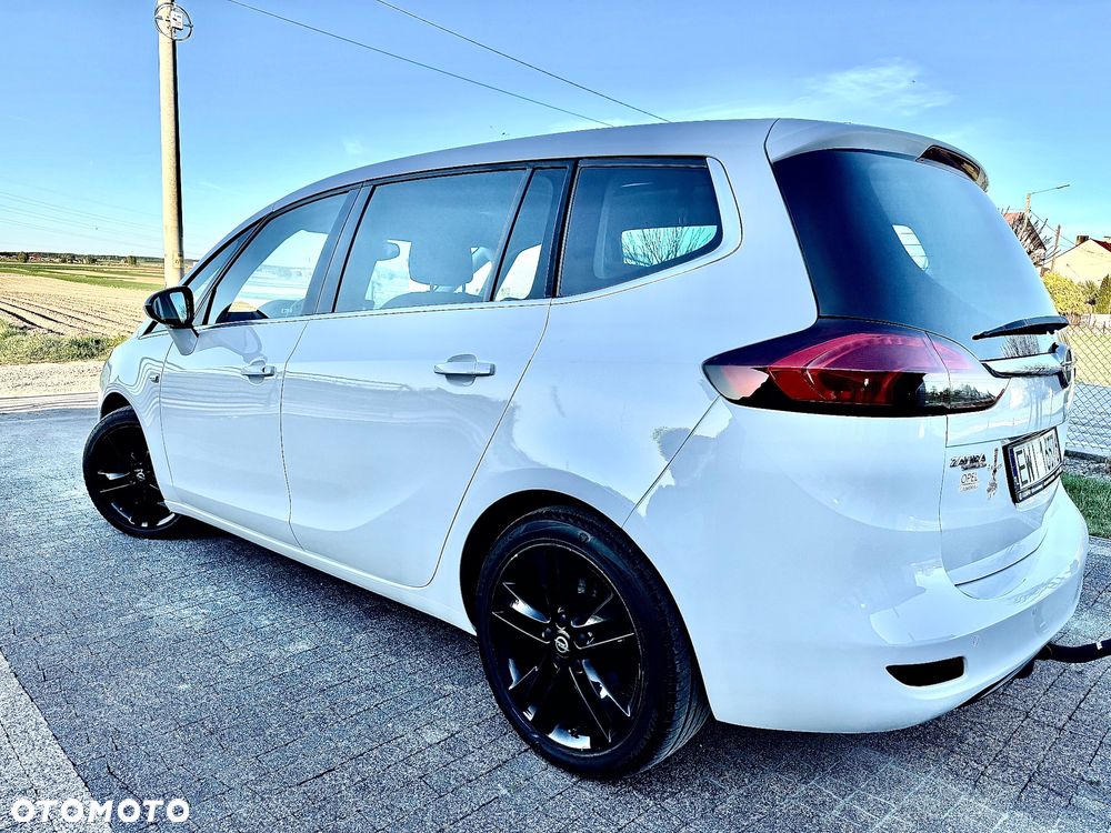 Opel Zafira 1.6 CDTI Cosmo - 28