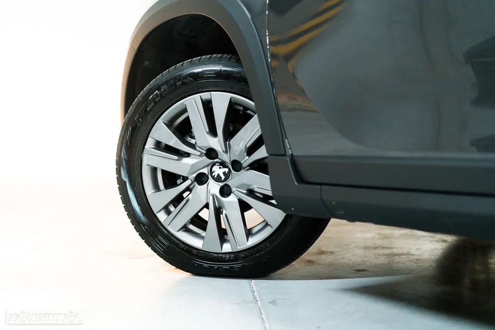 Peugeot 2008 1.2 PureTech Allure - 16