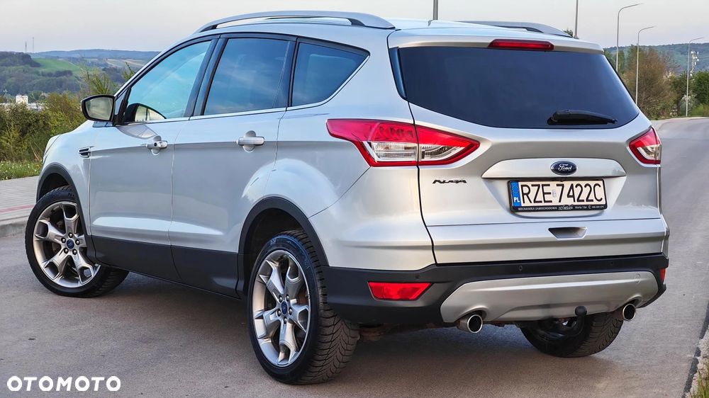 Ford Kuga 2.0 TDCi 4x4 Titanium - 9