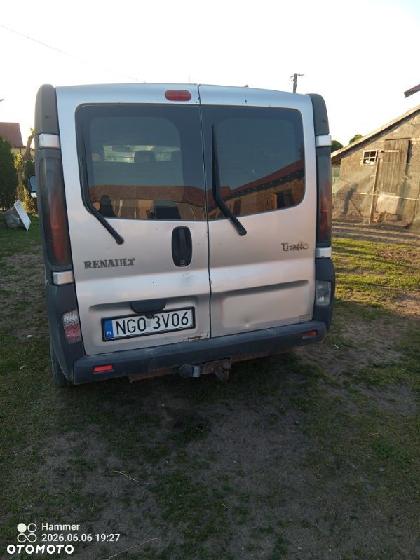 Renault TRAFIC II - 2