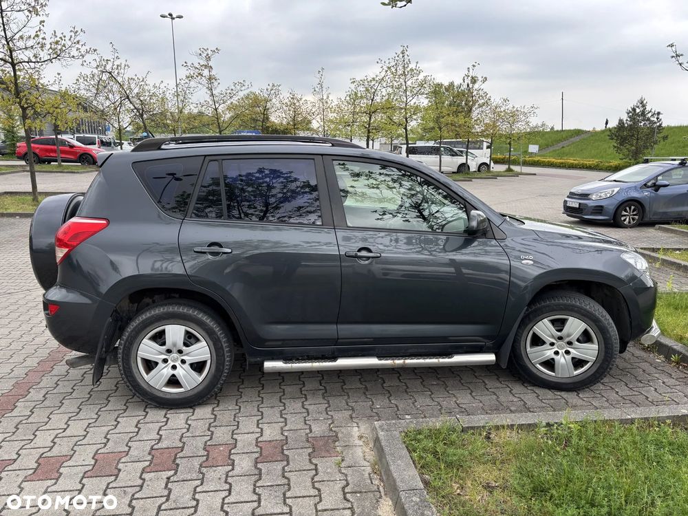 Toyota RAV4 2.2 D-4D Premium - 7