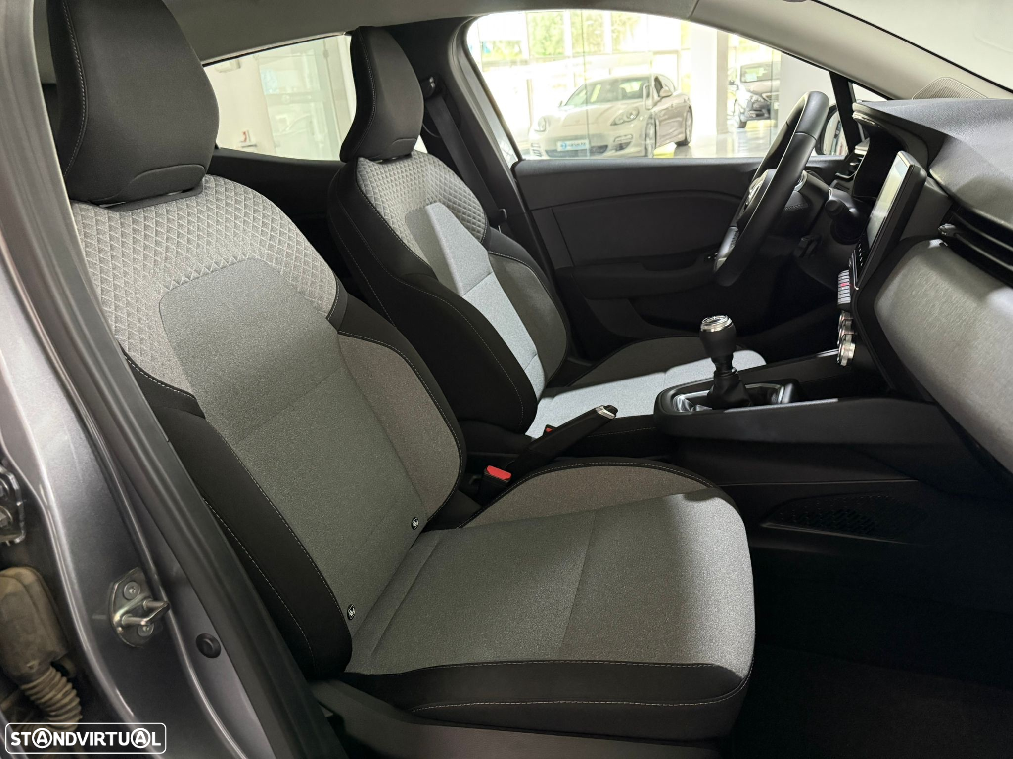 Mitsubishi Colt 1.0 MPI Kyoto - 18