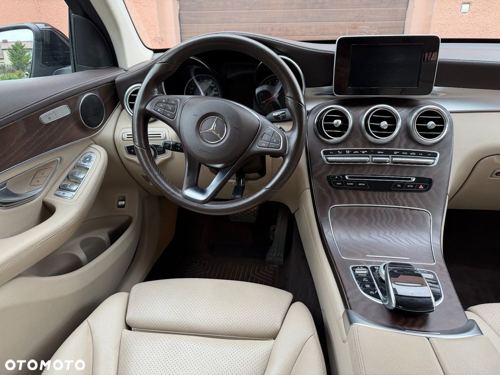 Mercedes-Benz GLC 250 4-Matic - 5