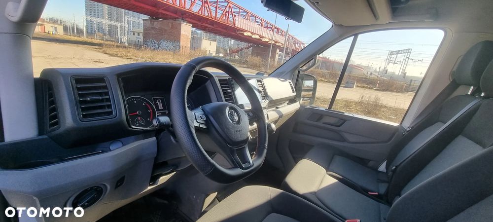 Volkswagen CRAFTER - 10