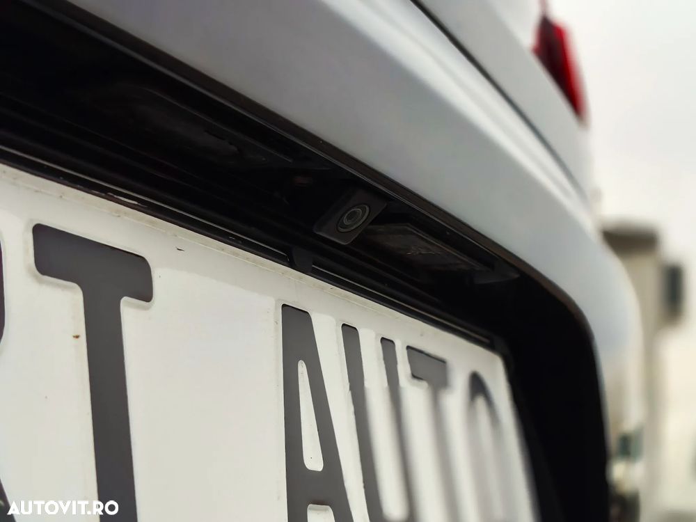 Renault Megane Grandtour ENERGY TCe 115 Start & Stop Bose Edition - 13