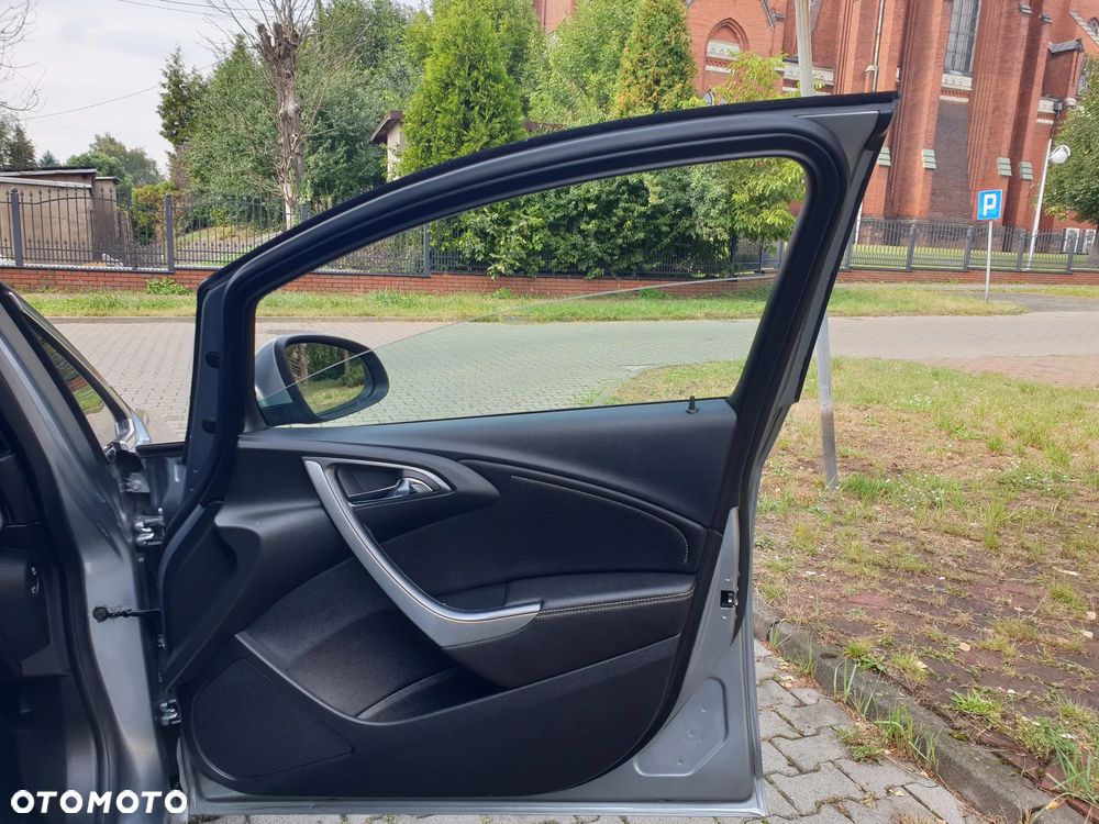 Opel Astra 1.4 Turbo Sports Tourer Innovation - 28