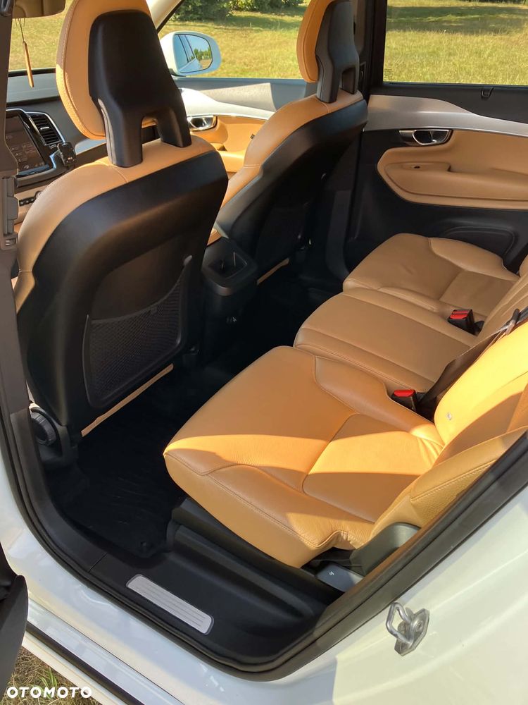 Volvo XC 90 D5 AWD Momentum - 7
