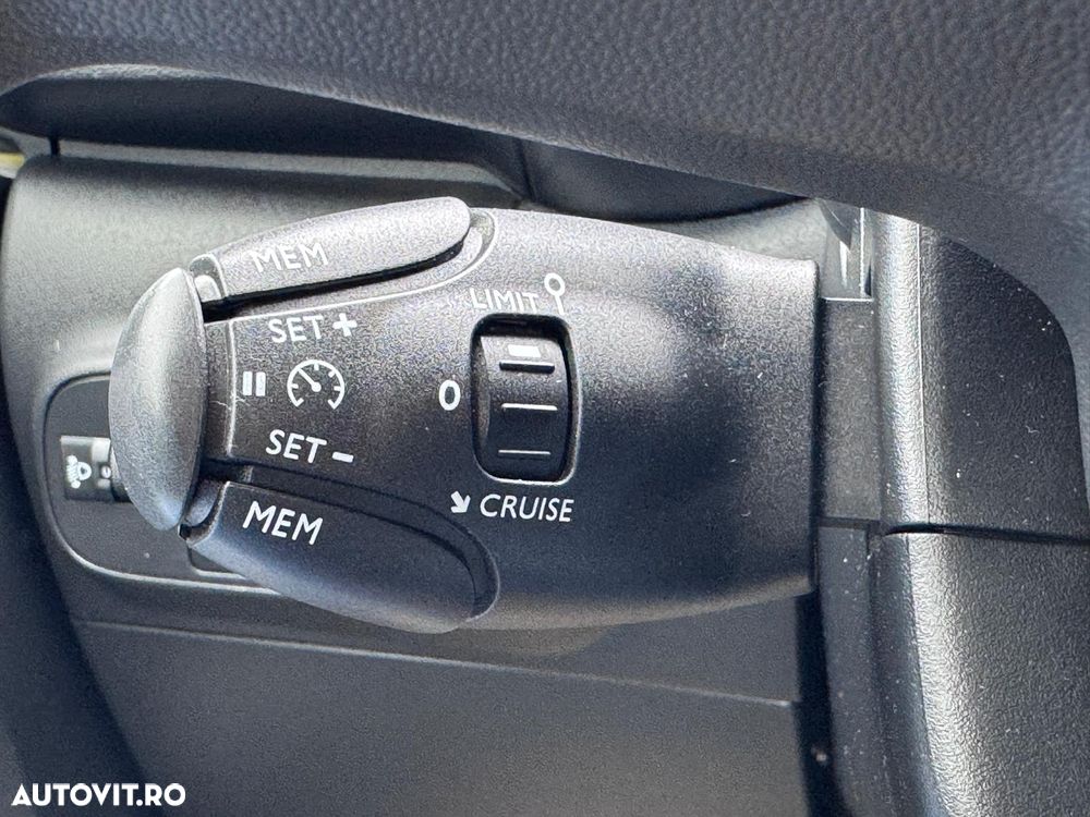 Citroën C3 1.2 PureTech 83 S&S BVM5 YOU! - 25