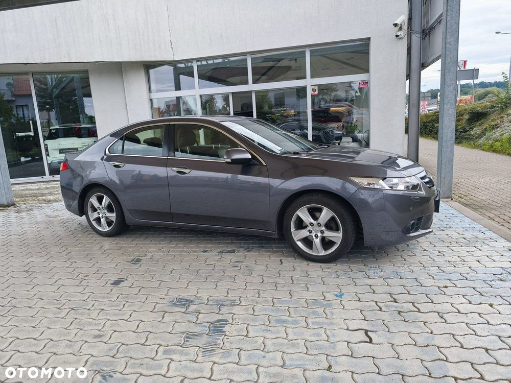 Honda Accord - 8