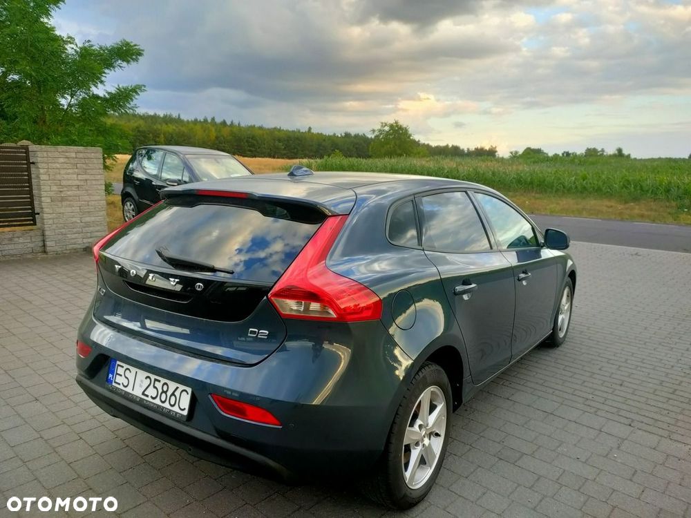Volvo V40 D2 Drive-E SCR Momentum - 5