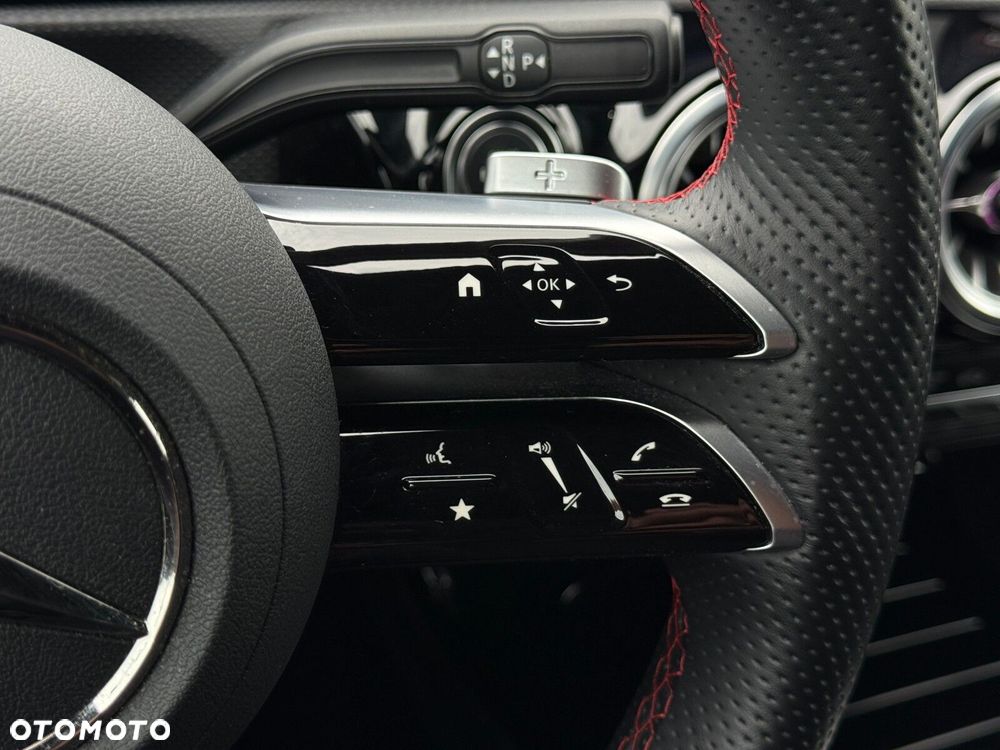 Mercedes-Benz CLA - 18