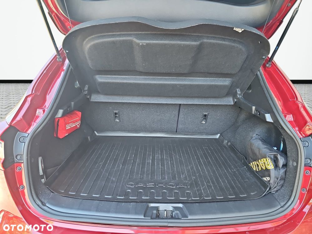 Nissan Qashqai 1.6 DIG-T Tekna - 13