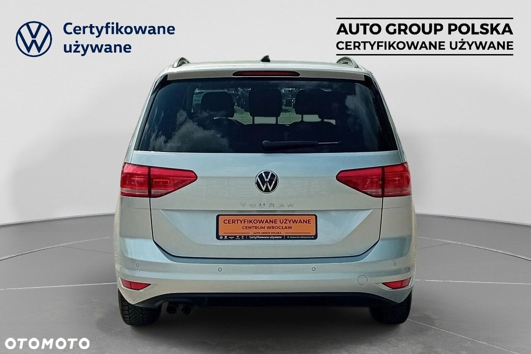 Volkswagen Touran 2.0 TDI BMT Comfortline DSG - 5