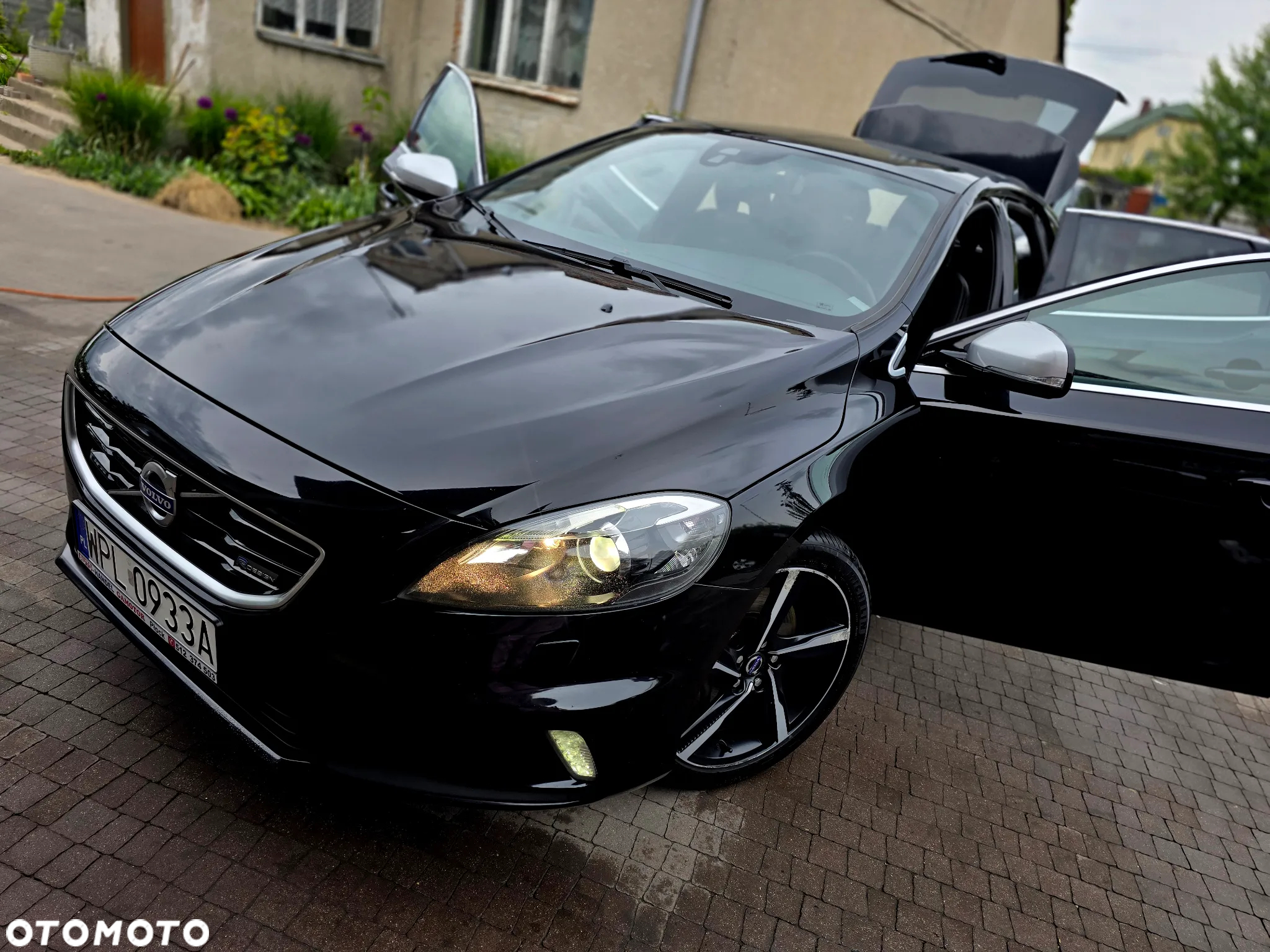 Volvo V40 D4 RDesign - 10