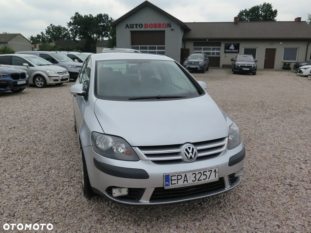 Volkswagen Golf Plus - 12