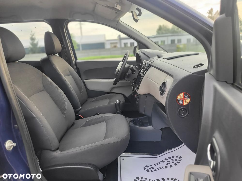 Dacia Lodgy 1.6 MPI 85 Laureate - 16