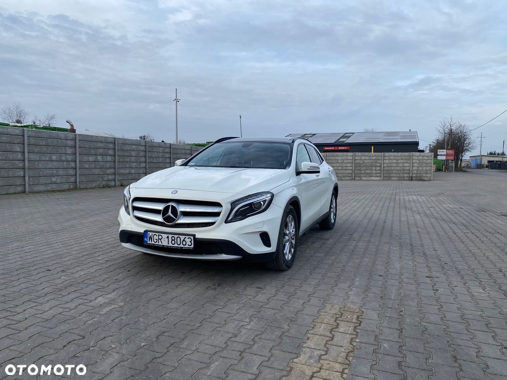 Mercedes-Benz GLA 250 4-Matic - 1