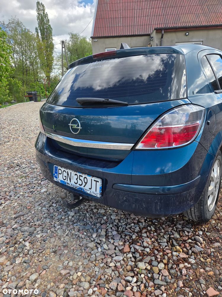 Opel Astra 1.4 111 - 8