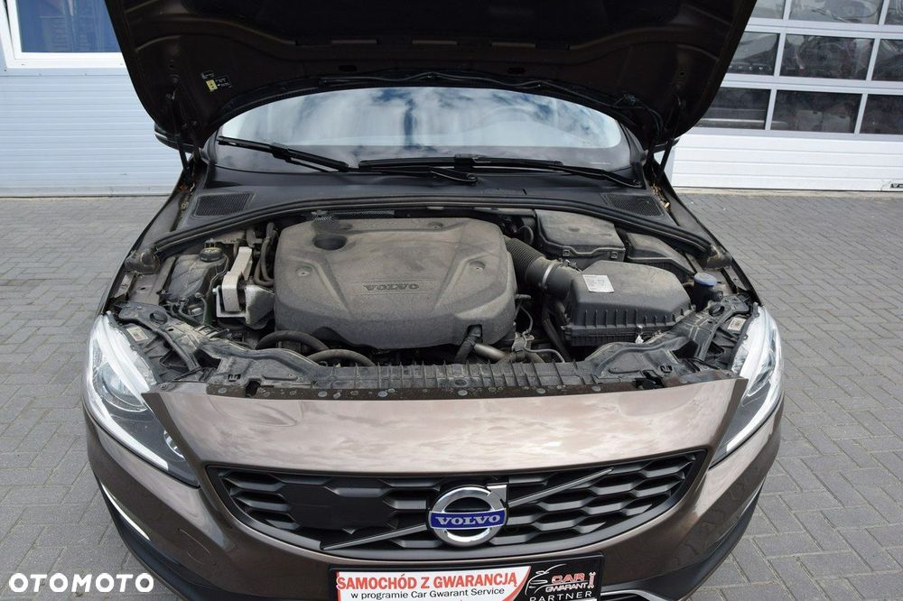 Volvo V60 Cross Country D3 Drive-E Summum - 38