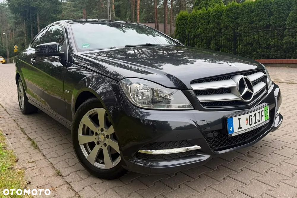 Mercedes-Benz Klasa C 180 BlueEFFICIENCY 7G-TRONIC - 2
