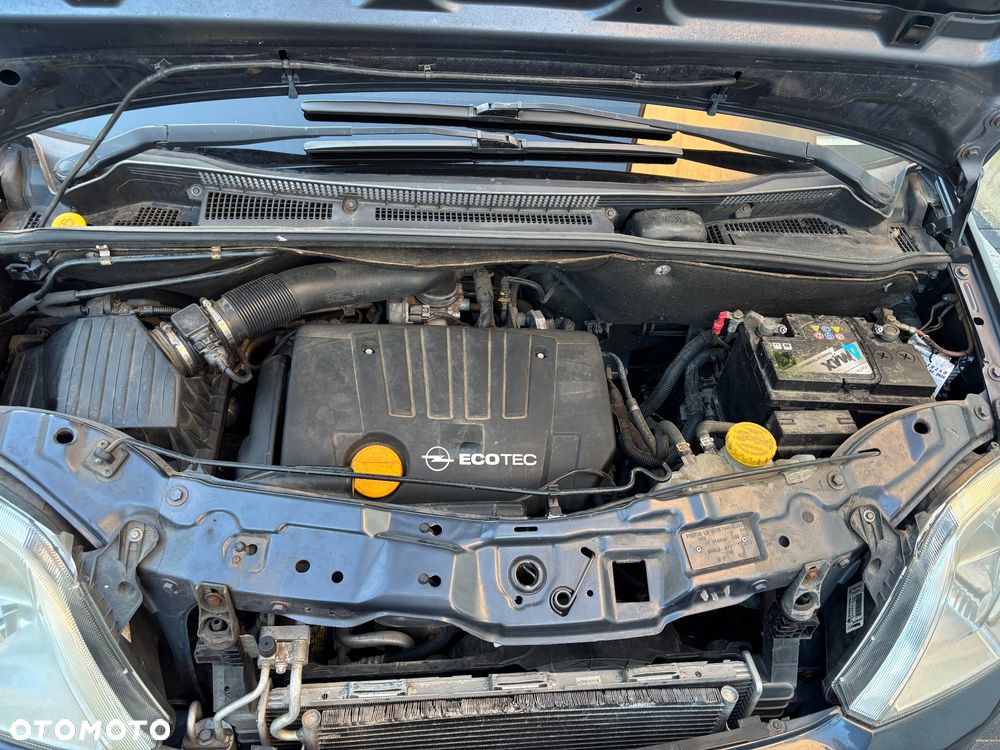 Opel Meriva 1.8 16V Cosmo - 13