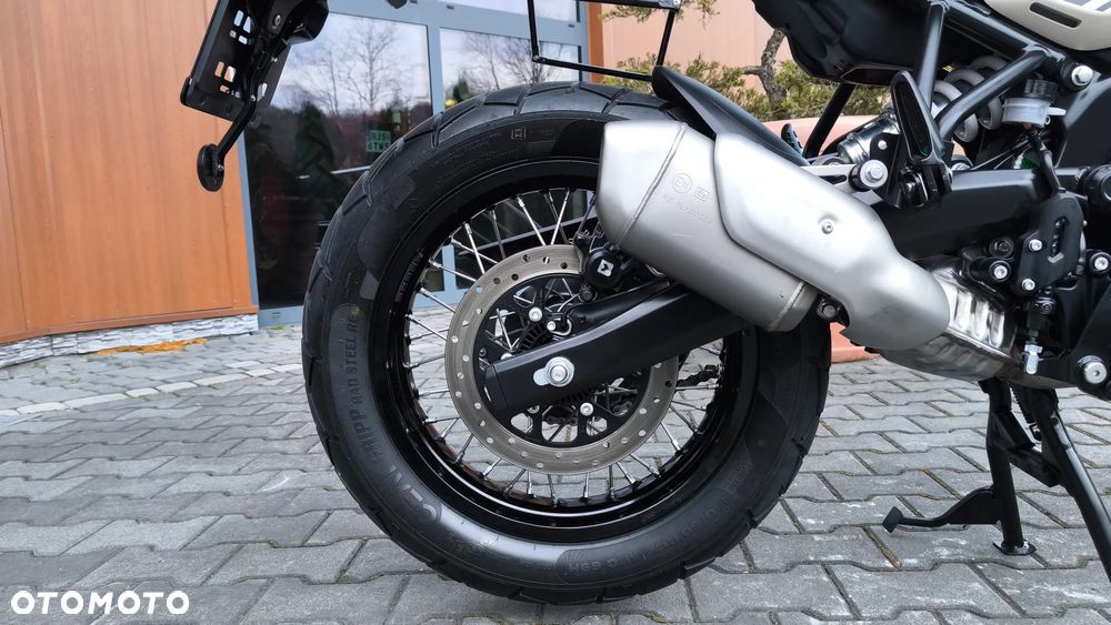 Royal Enfield Himalayan - 32