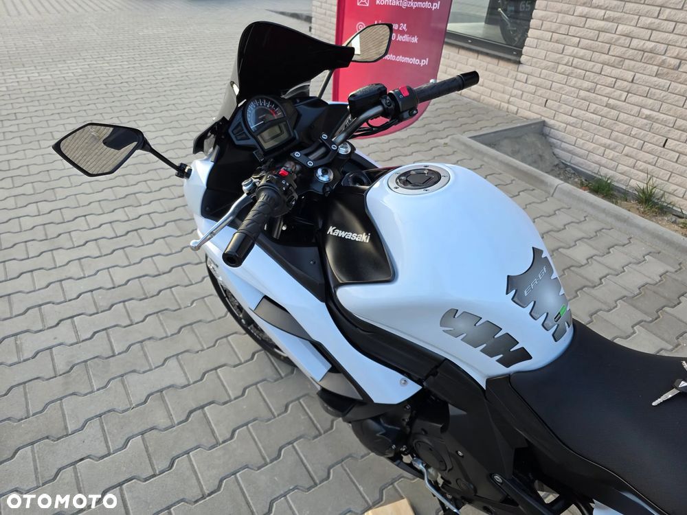 Kawasaki ER - 20