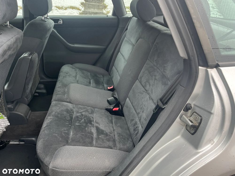 Audi A3 Sportback 1.9 TDI Ambiente - 5