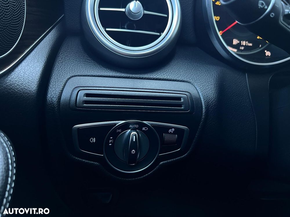 Mercedes-Benz GLC 220 d 4MATIC 9G-TRONIC - 28