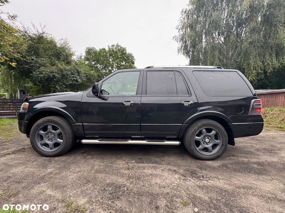 Ford Expedition - 18