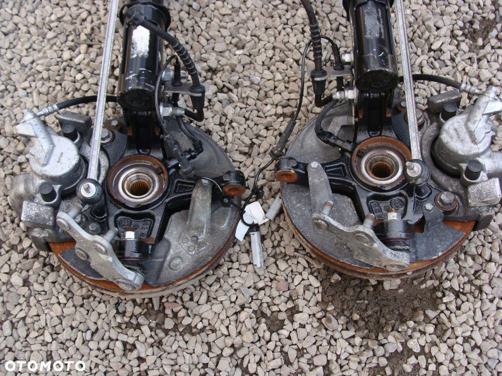 zwrotnica amort lewy peugeot 3008 ii 5008 ii 19r - 4