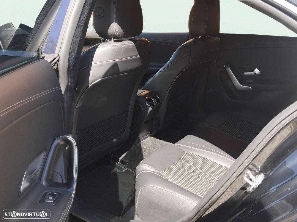 Mercedes-Benz CLA 180 - 16