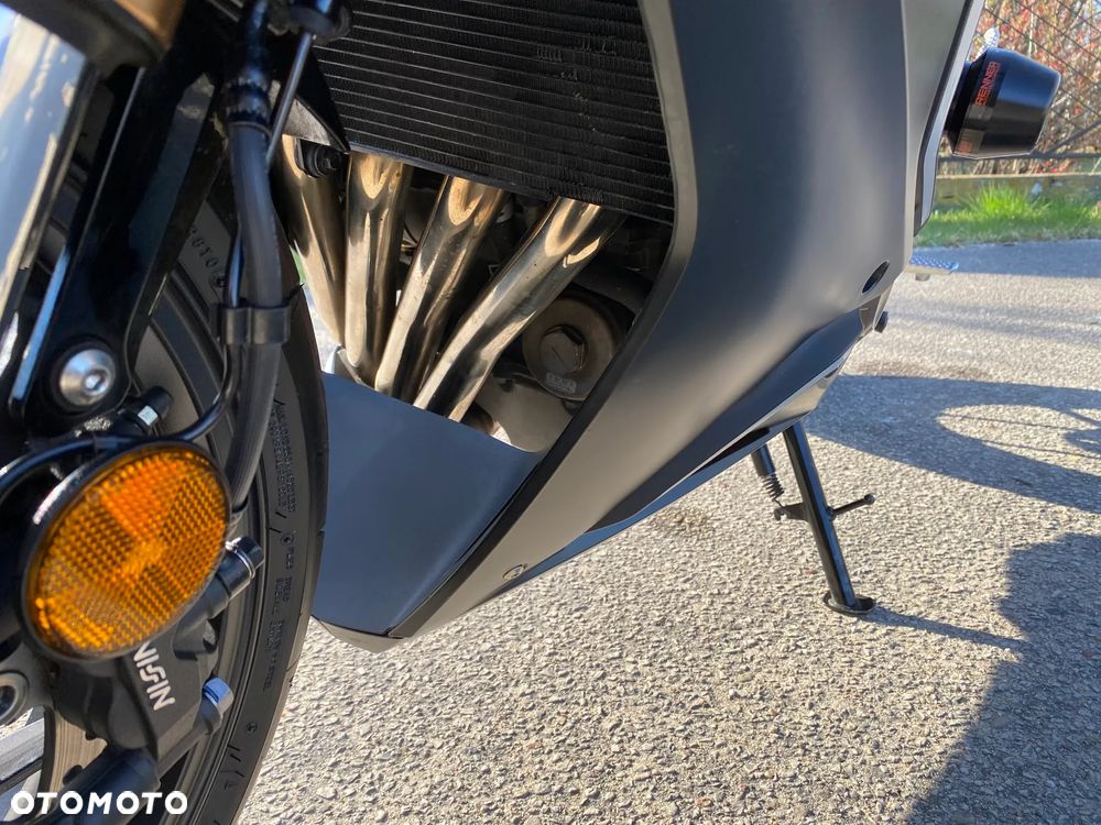 Honda CBR - 22