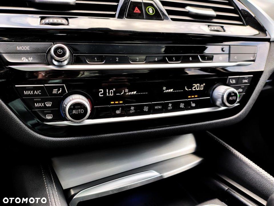 BMW Seria 5 - 29