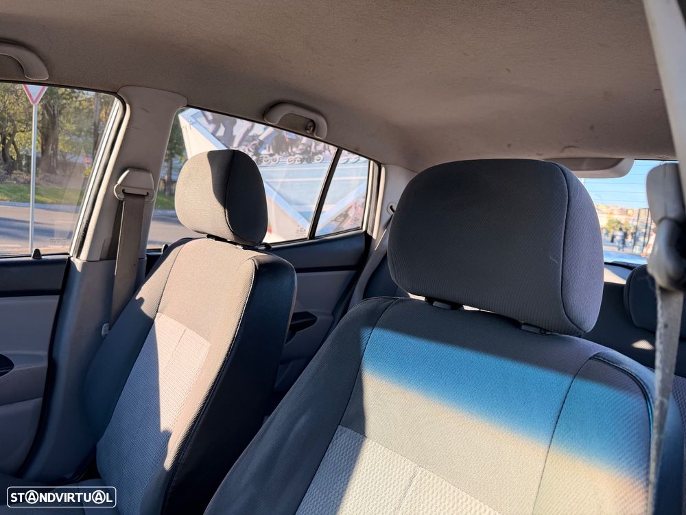 Kia Picanto 1.1 CRDi VGT LX - 23