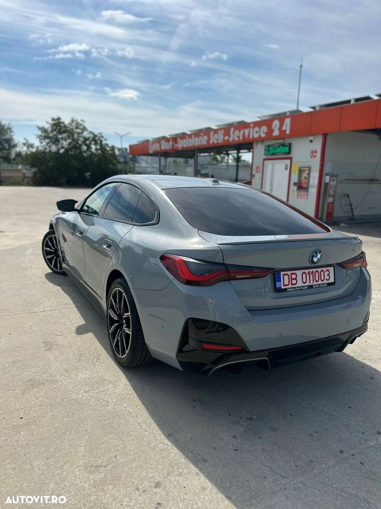 BMW i4 - 32