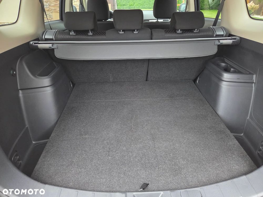 Mitsubishi Outlander - 15